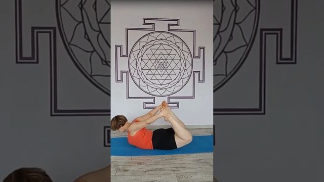 Запись занятия хатха йогой 22.05.23 Елена Лебедь смотреть онлайн