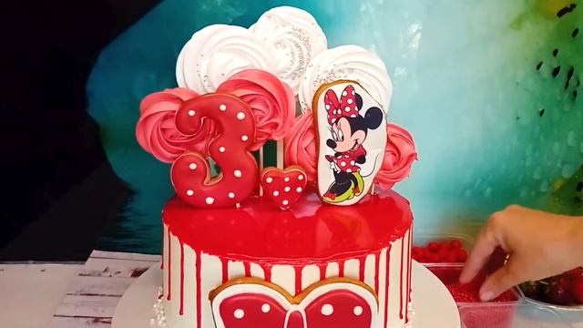Оформляем торт в стиле Минни Маус | как украсить торт смотреть онлайн