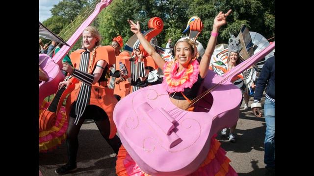 Sheffield Carnival 2019 Costume Parade смотреть онлайн