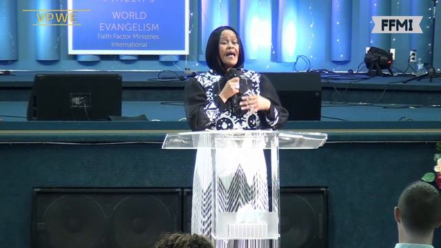 Excel in Giving | Pastor Victoria Philips смотреть онлайн