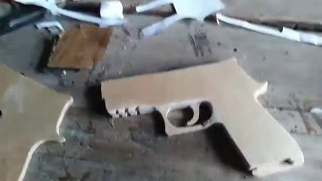 Как зделать P250 из фанеры?