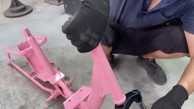 Genius Guy With Magic Hands Restores Old Electric Bicycles // HONDA Electric Bicycle Restoration смотреть онлайн