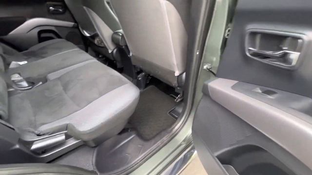 2008 Mitsubishi Outlander смотреть онлайн