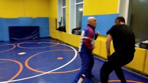 Уличная техника. Превентивная атака. 

В. Н. Крючков