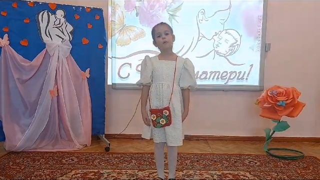 Стихотворение "Маленькое колдовство" Людмилы Кирилловой. смотреть онлайн