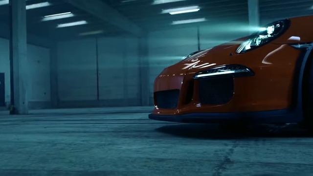 Cel mai ieftin Porsche 911 GT3 RS costa circa 250 euro si are 2.704 piese смотреть онлайн