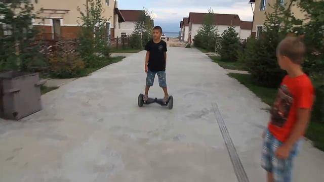 Катаемся на гироскутере на Иссык-Куле. Чок-Тал. Автопутешествие Отдых на Иссык-Куле 2017 смотреть онлайн