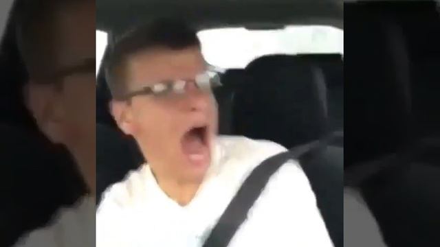 Guy caught on camera dying in car crash (gore) смотреть онлайн