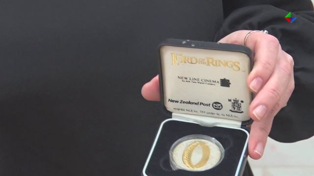 Перья фламинго, ракушки и другие деньги в проекте Гайдаровки «Дружи с финансами» смотреть онлайн