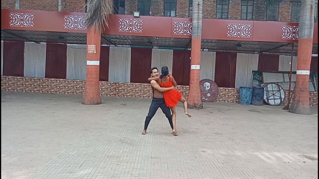 Maria Maria: Salsa dance//badal bairiha and janvi bairiha смотреть онлайн
