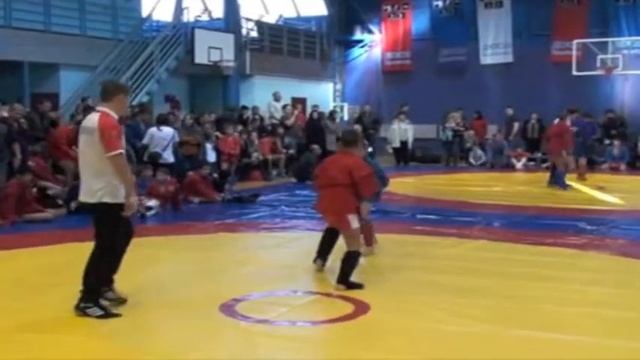 БОЕВОЕ САМБО смотреть онлайн
