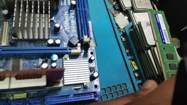 ASRock G41M VS3 RAM ERROR FIX смотреть онлайн