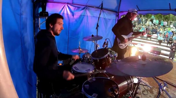 Sky Fashion - Land of the Silver Moon (live). Киров, 2023