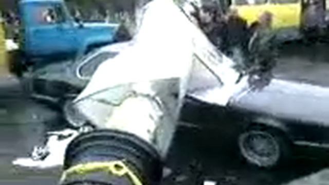 Полтава столб упал на BMW смотреть онлайн
