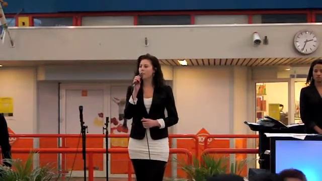 Sorcha Scannel @ Ridderhof Talent Show смотреть онлайн