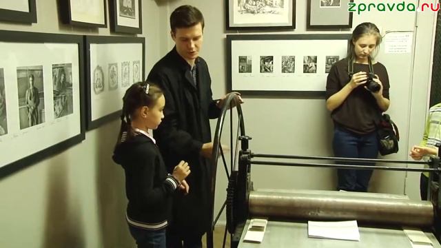 В зеленодольской художественной галерее проходит выставка молодых художников РТ смотреть онлайн