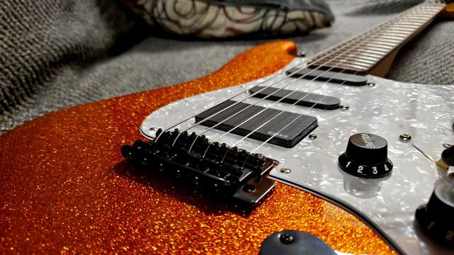 Hot as the Sun! 🔥Sunfire Orange Fender Stratocaster Build🔥 смотреть онлайн