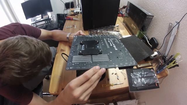 Fractal Node 804 | GTX 1070 SC ACX 3.0 Black | MSI Mortar | i7 6700k | be quiet Dark Rock 3 смотреть онлайн