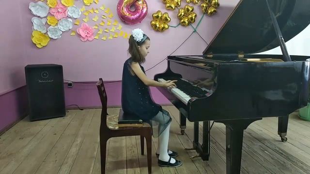 Сафина Эльмира - Б. Берлин "Обезьянки на дереве" (кл. преп-ля Нигматзяновой А.Н.) смотреть онлайн