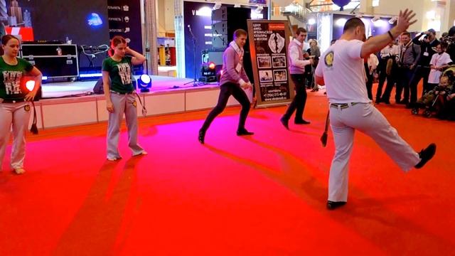 ФММ 2012 - 11. Разминка Бразильский танец капоэйра capoeira смотреть онлайн