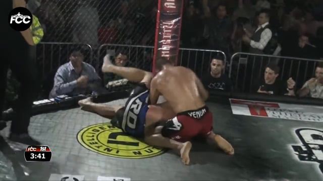 FCC 17: Bochorz vs Hoseinpoor смотреть онлайн