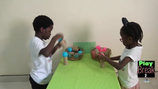 Play Break # 2 - Balance Ball on Tissue Roll Game смотреть онлайн