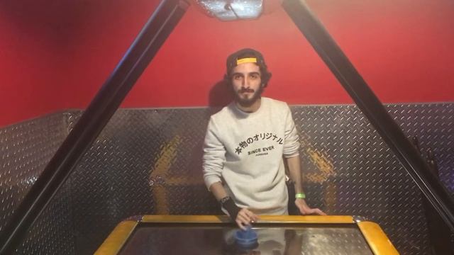LOST FILES - PINBALL & AIR HOCKEY смотреть онлайн