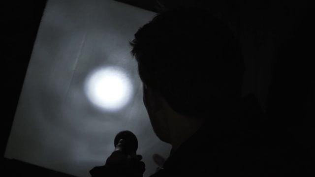 3 point lighting explained in 1 minute | DIY Moviemaking смотреть онлайн