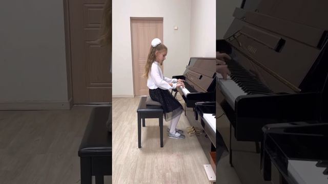 А.Диабелли Сонатина Фа мажор 2 класс ДМШ Игра на пианино Фортепиано смотреть онлайн