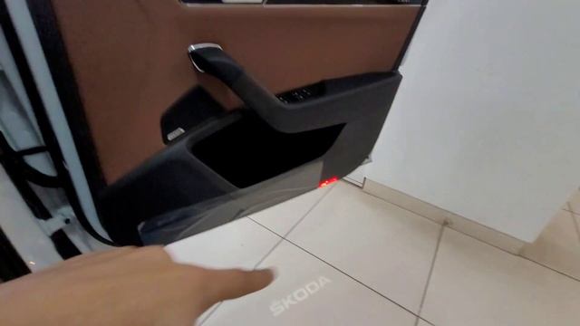 Bmw / Mercedes भी कुछ नहीं इसके सामने Skoda superb l&k 2023 | Detailed walkaround Review смотреть онлайн