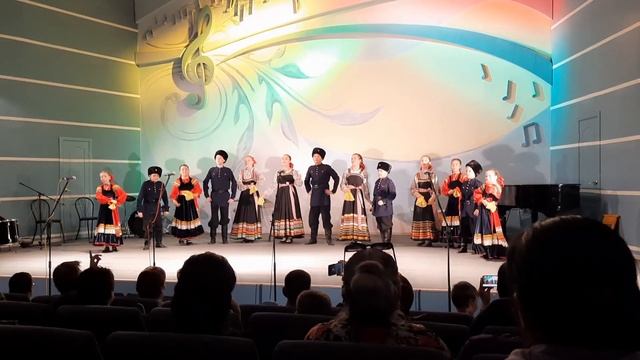 ДОФА "Соловушка" плясовая песня казаков Некрасовцев "25 ребят лихих" смотреть онлайн