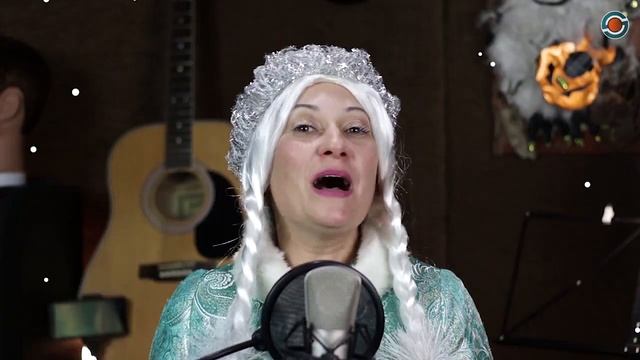 Ольга Курносова - НЕ ЖДИТЕ ЧУДА, ЧУДИТЕ САМИ (авторская). Студия Сергея Федотова. Ростов-на-Дону смотреть онлайн