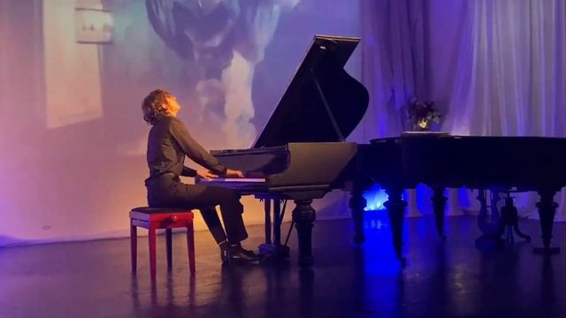 Максим Чекмарёв. Сен-Санс "Пляска Смерти" смотреть онлайн