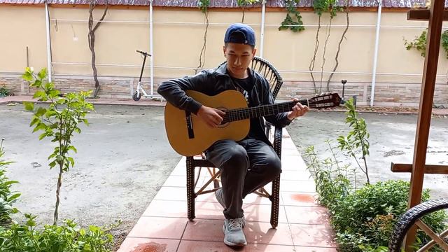 First Tango guitar cover! смотреть онлайн
