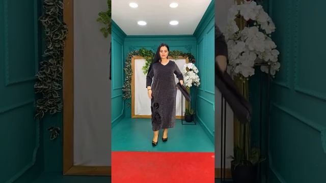 29.11.2021 Прямой эфир. Покаж женской одежды большого размера. Турция. Стамбул. смотреть онлайн