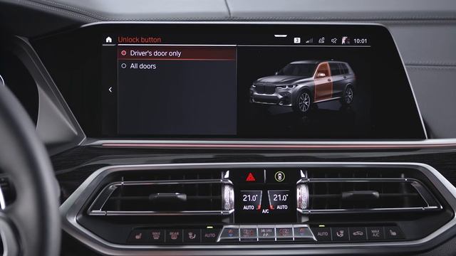 How to unlock all doors using Comfort Access – BMW How-To смотреть онлайн