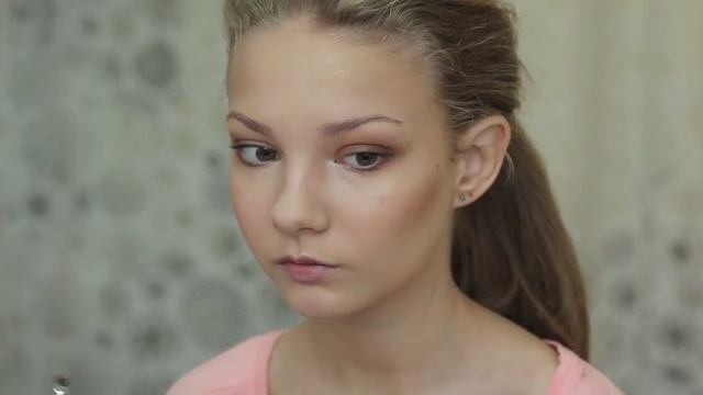 Макияж с акцентом на брови. Наталья Шик смотреть онлайн