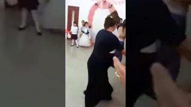 Супер Лезгинка 2015 Девушки Зажигают От Души Прикол смотреть онлайн