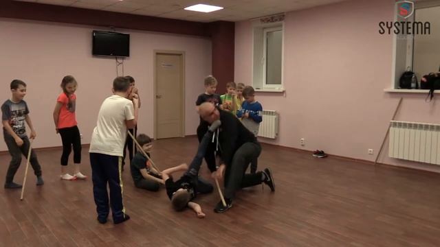 Systema Talanov. Детская Физкультура Будущего. Тренировка с палкой.