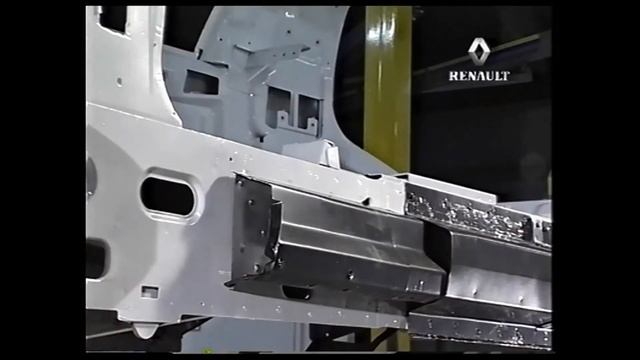 Crash test Renault Avantime смотреть онлайн