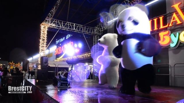 Брест. Новогодняя ночь 2020 у ТРЦ Экватор