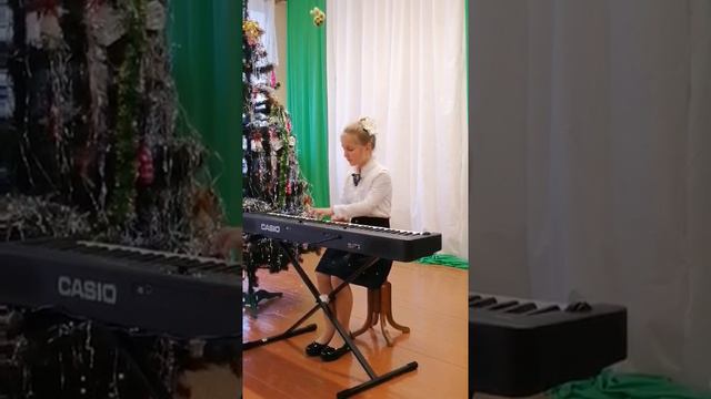 Кунцевич Милана. Поздравление с Новым 2022 годом! смотреть онлайн