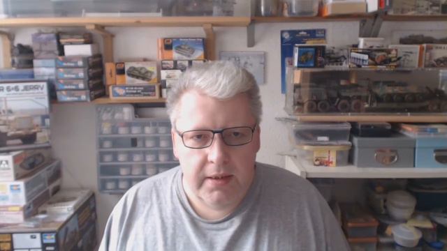 Unboxing Xact NO. XS-35002 GAZ-233014 RUSSIAN JEEP TIGER смотреть онлайн