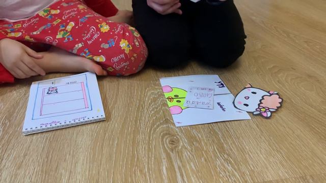 💕Бумажные сюрпризы💕 Много новинок и крутых наклеек💕Все пакетики распаковывает падруга💕 смотреть онлайн