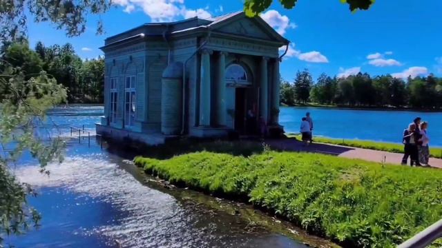 Парк Большого Гатчинского дворца смотреть онлайн
