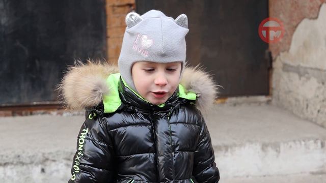 Подарки вручили семьям, которые находятся в сложной жизненной ситуации смотреть онлайн