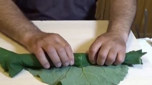 Снятие суставных болей  и отеков с помощью листьев лопуха