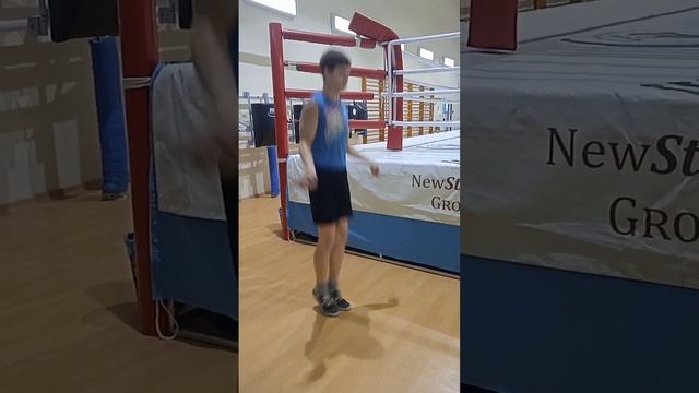 мой максимум двойных прыжков на скакалке /вызов смотреть онлайн