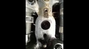 Замена прокладки клапанной крышки и уплотнительных колец на Hyundai starex h1 2.5D