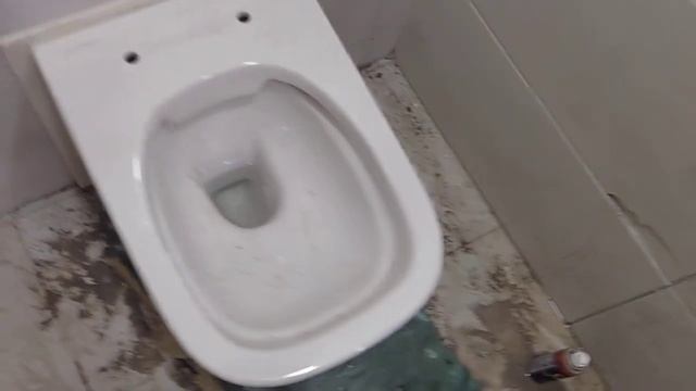 Установка подвесного унитаза. Скрытый монтаж смотреть онлайн